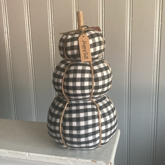 NWT- Happy Fall Tag- Black & White Buffalo Check Fabric Triple Stacked Pumpkins - Picture 3 of 17